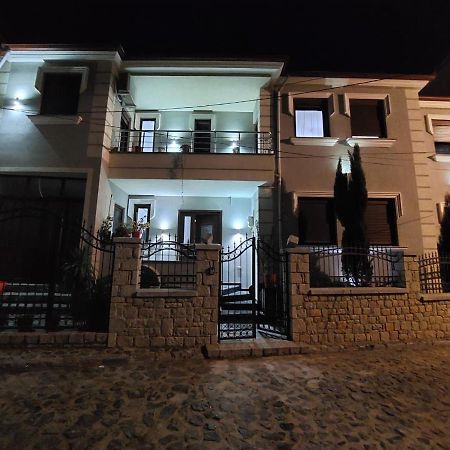 Guesthouse Kocibelli Корча Екстериор снимка